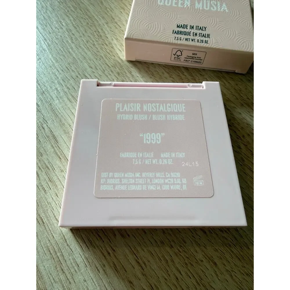 $38 Queen Musia Plaisir Nostalgique Hybrid Blush 1999 7.5g New Italy Luxury